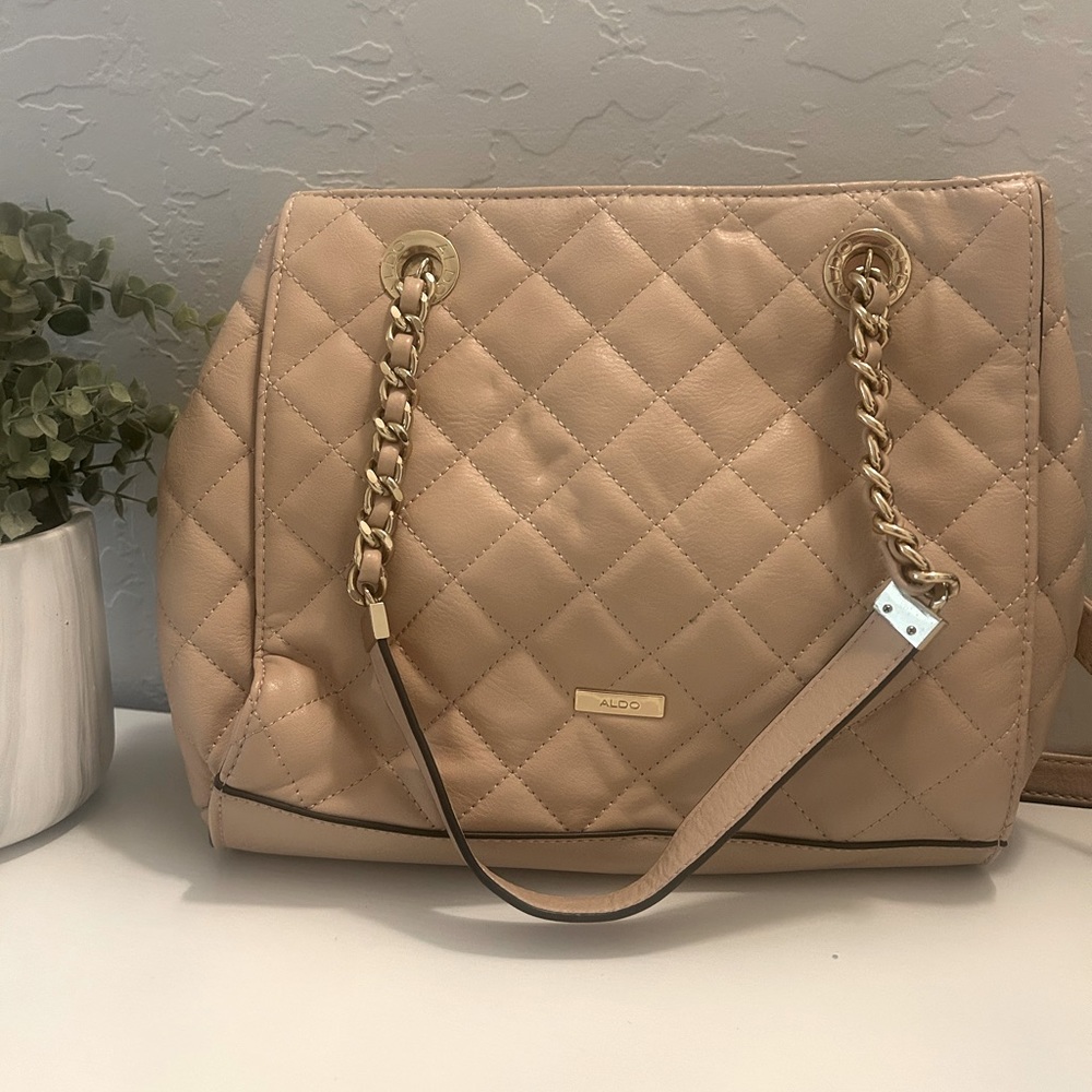 Aldo neutral bag with chain straps